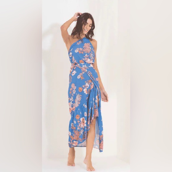 Maaji Autumn Convertible Maxi Skirt in the "Floret" floral print. - Picture 6 of 13